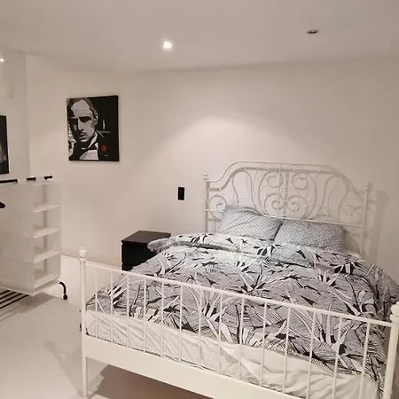 Apartamento Luise Hollywood Bruselas Exterior foto